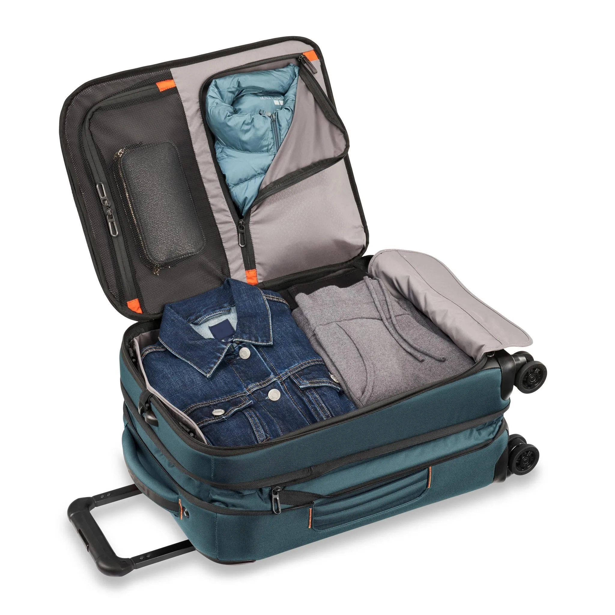 Briggs & Riley ZDX 21" International Carry-on Expandable Spinner