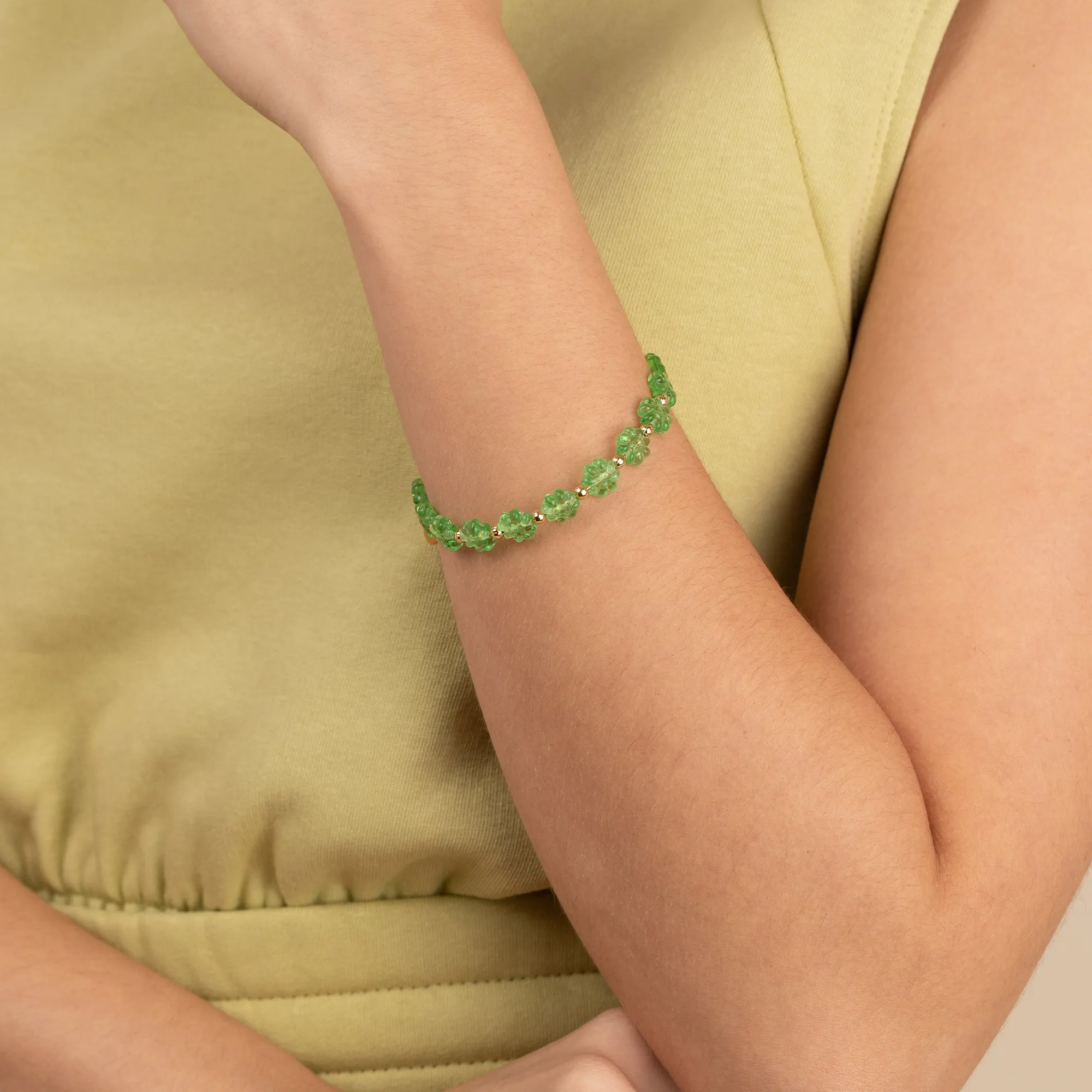 Daisy Beaded Charm Bangle, Pear Green