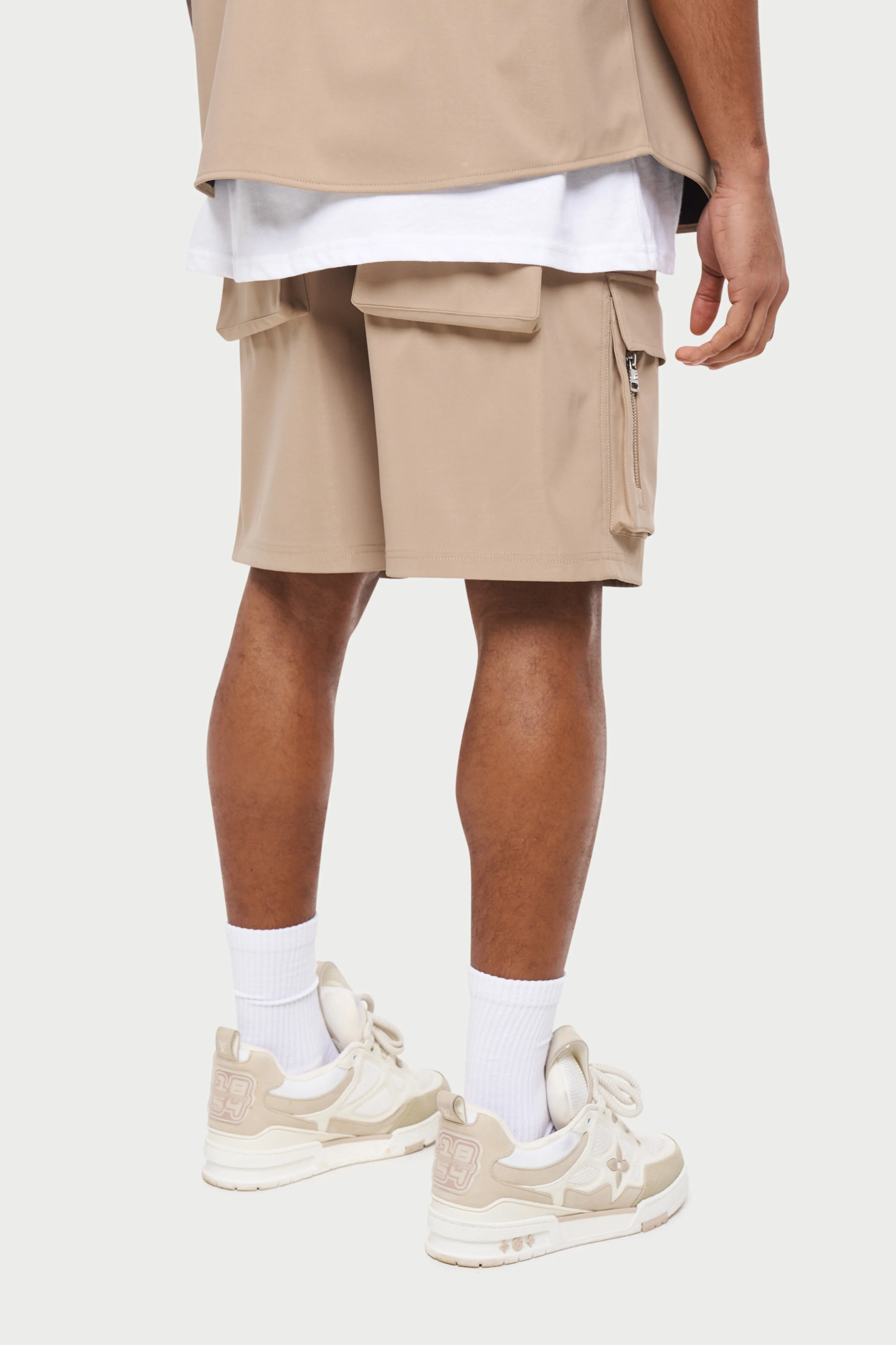 HEAVYWEIGHT ZIP CARGO SHORTS - BEIGE