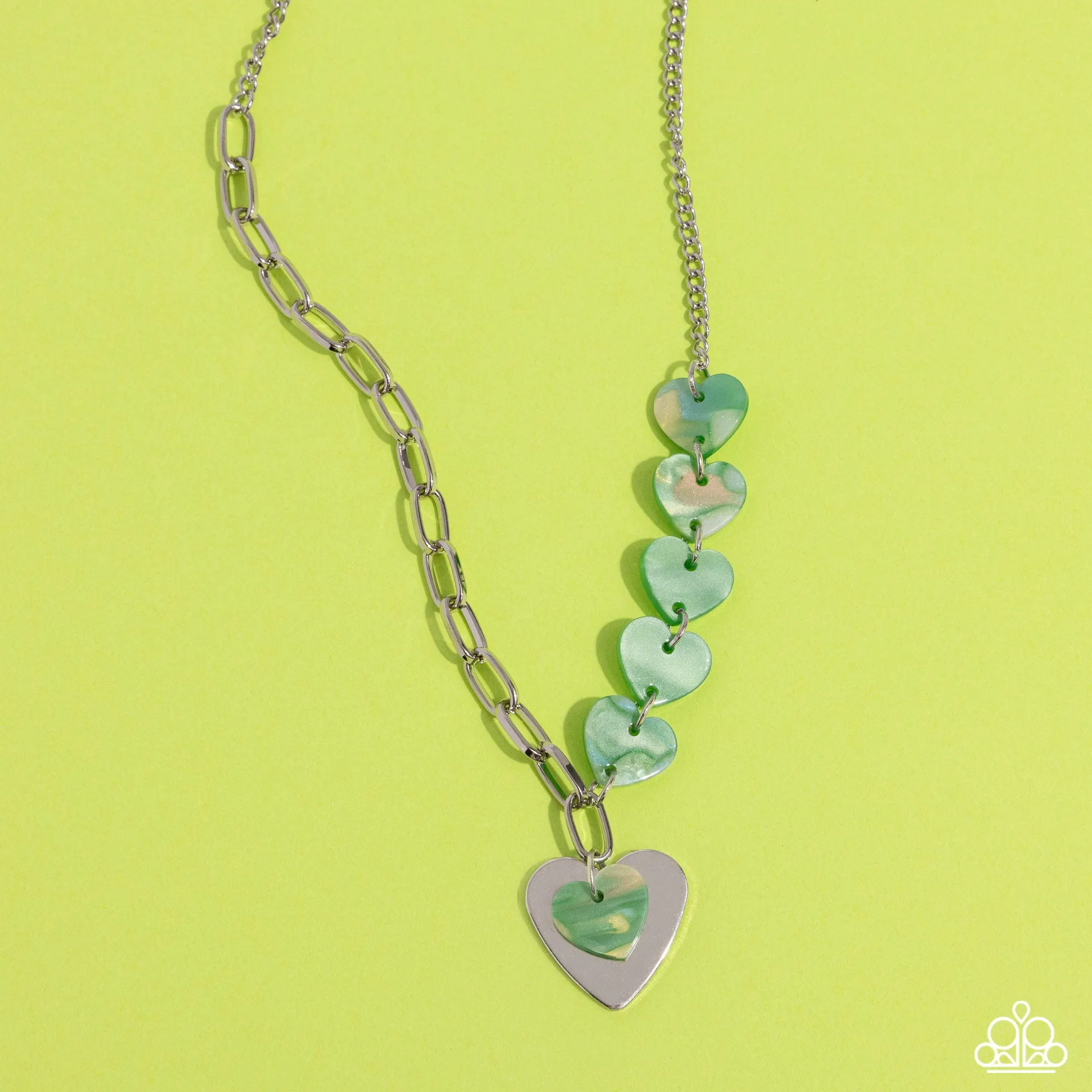 Paparazzi HEART Of The Movement Green Necklace & Earring Set