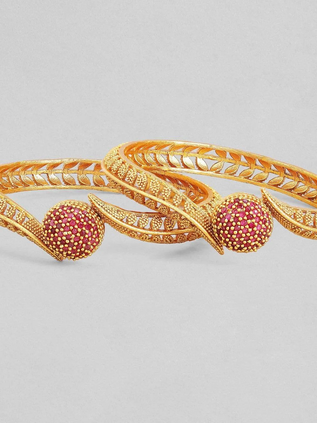 Rubans Set Of 2 Gold-Plated Red Enamelled Bangles