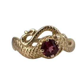 V I N T A G E // ouroboros adjacent / 14k yellow gold slithering wavy serpent ring with rhodolite garnet / size 7.25